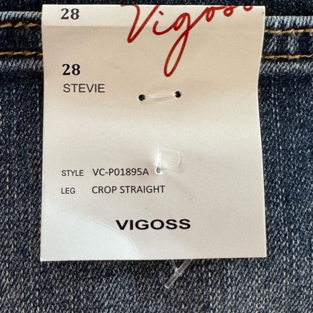 VIGOSS Stevie Crop Straight Raw Hem Jeans (28) - Picture 15 of 16